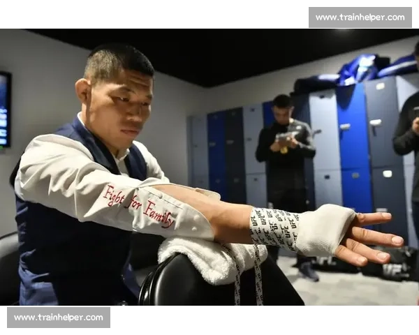 李景亮精彩对决全记录 领略中国MMA勇士每一场战斗荣耀